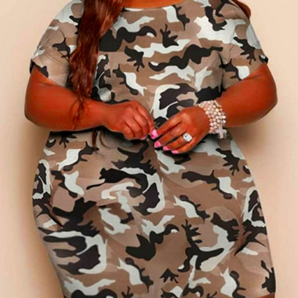 Plus Size Knee Length Camo dress